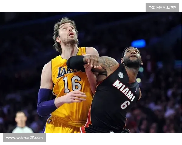 詹姆斯获准参加对抗训练,1-2周后重新评估复出进度